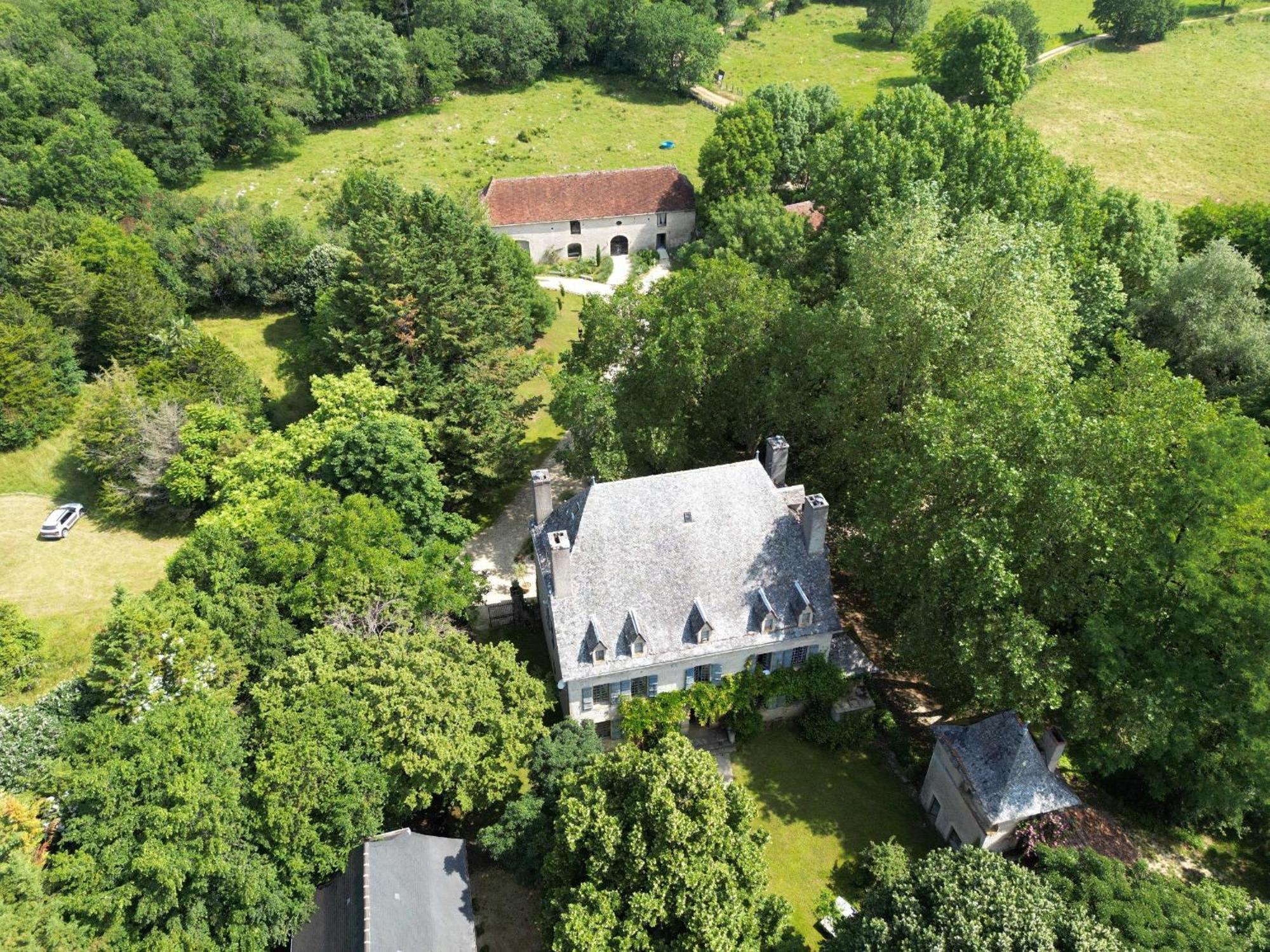 Chateau Mas De Pradie B&B Fountain View Room Foissac  Eksteriør billede